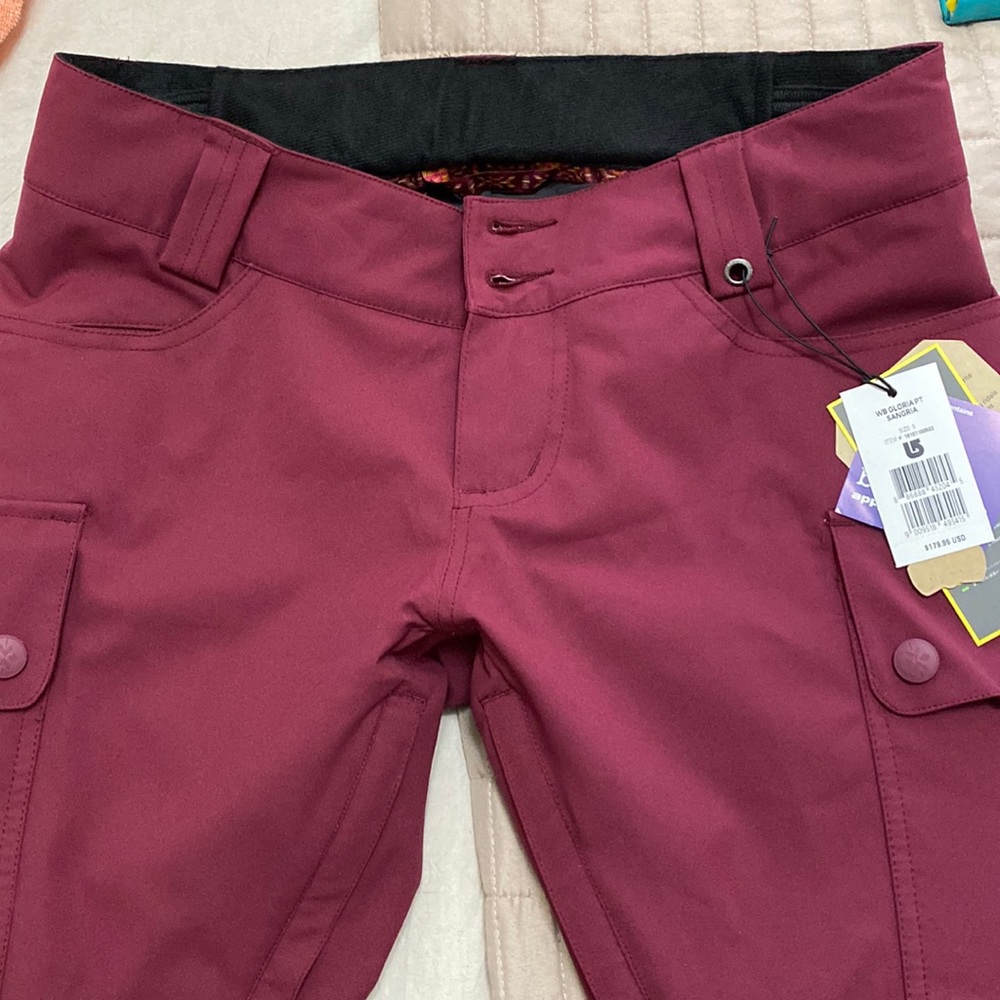 COPY - Never worn Burton snow pants